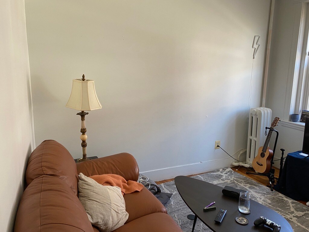 Building Photo - 4 Price Rd