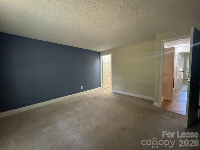 Building Photo - 11515 5 Cedars Rd