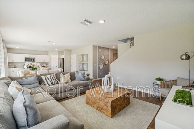 Building Photo - 601 Ambleside Dr