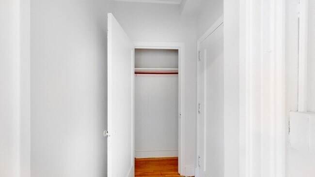 Building Photo - 16 Chauncy St