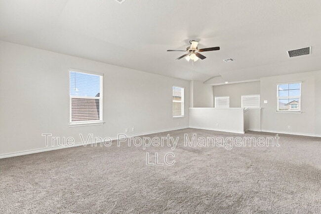 Building Photo - 913 Rolling River