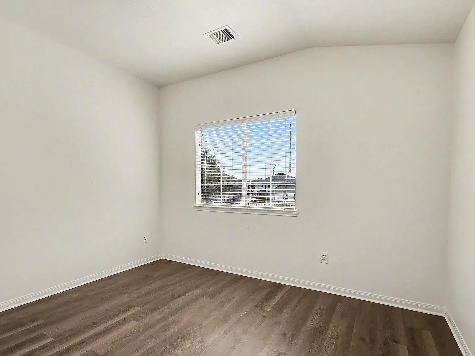 Building Photo - 19414 Dry Canyon Ct