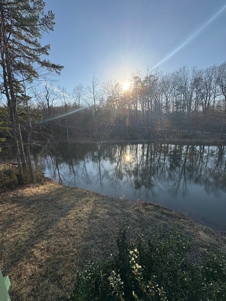 Building Photo - 288 Logan Rd