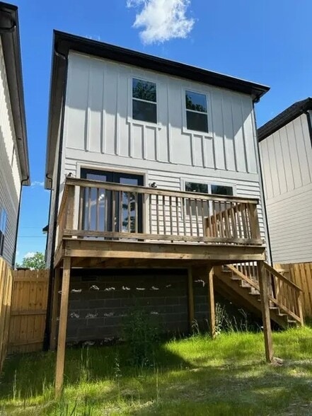 Deck and House - 4347 Old Goins Rd
