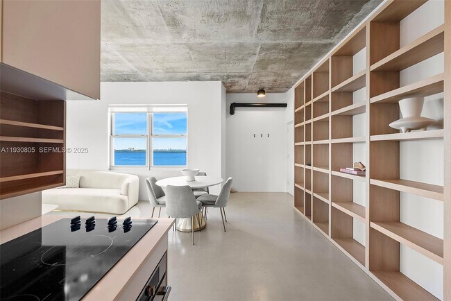 Building Photo - 3 Island Ave