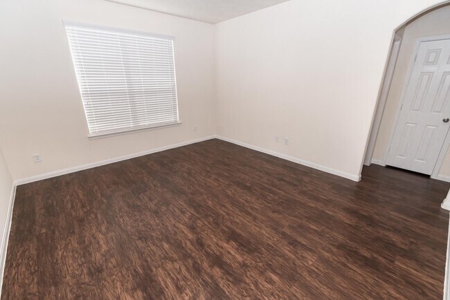 Building Photo - Bavaria - 12222 Ghita Ln, Houston, TX, 77044