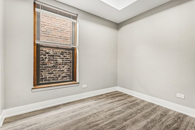 Building Photo - 1503 W Taylor St