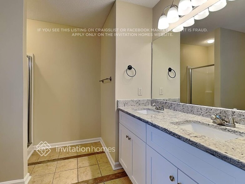 Building Photo - 14807 Jerpoint Abby Dr