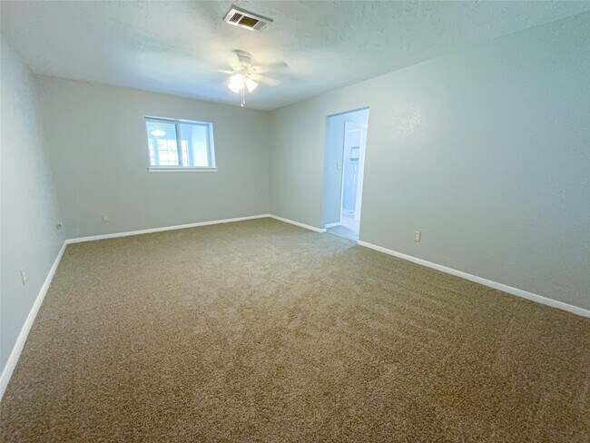 Building Photo - 2519 River Ridge