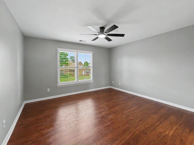 Building Photo - 1706 Mossy Oak Ln