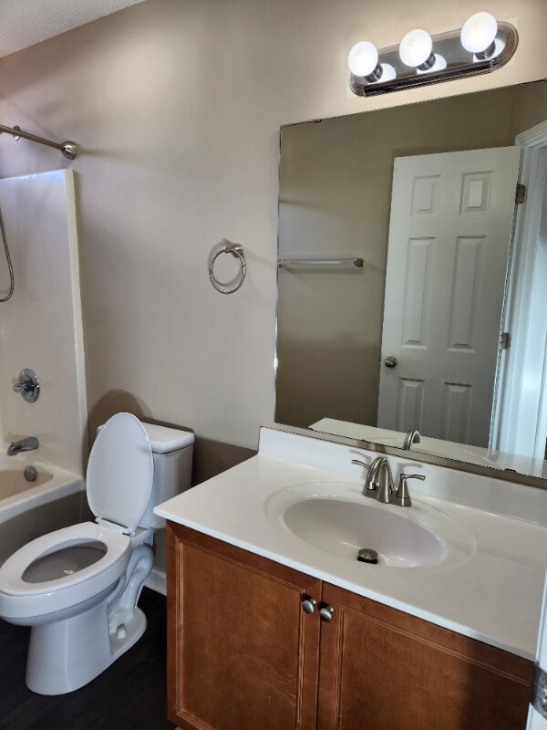 Building Photo - 538 Carolina Woods Dr