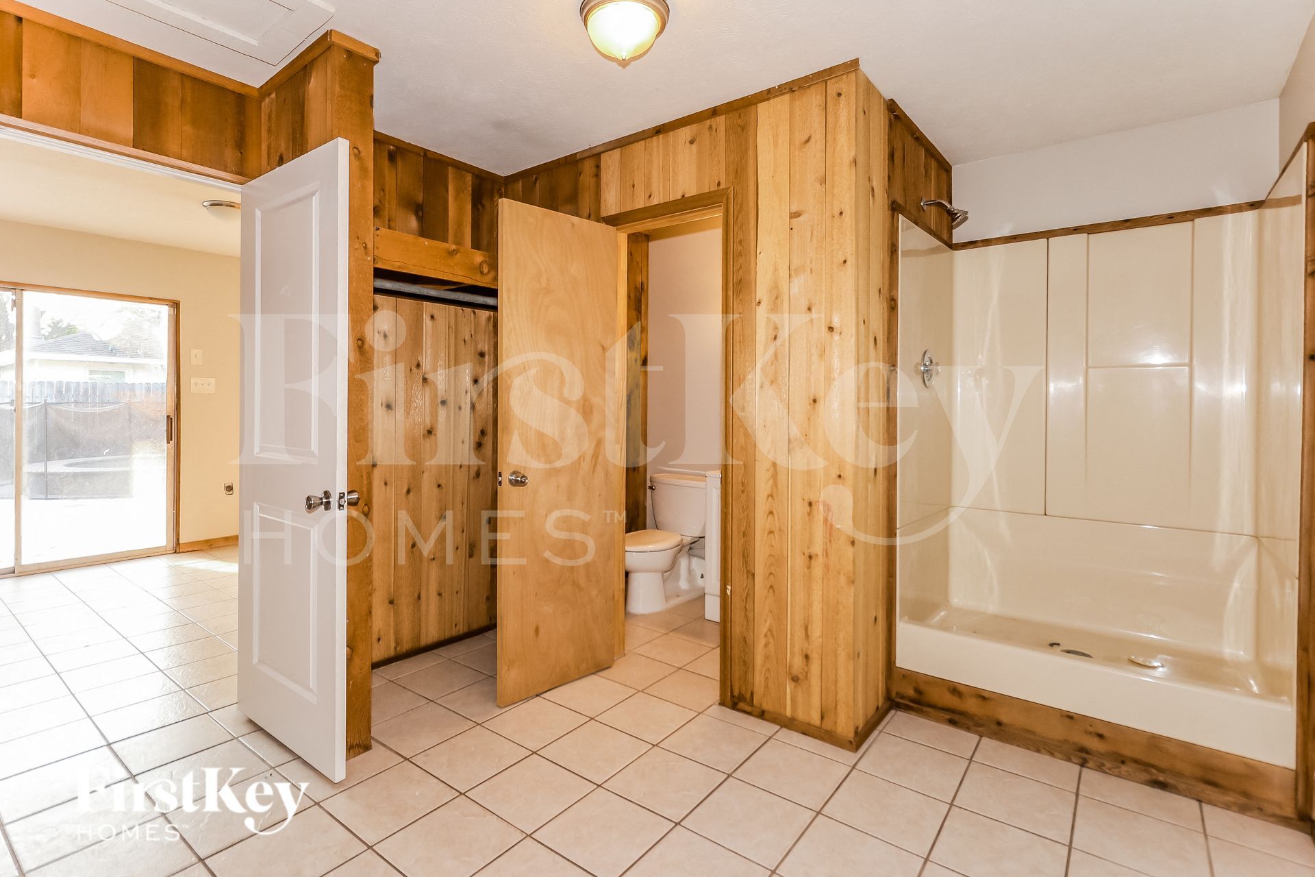 Building Photo - 6723 Valerian Ln