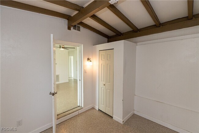 Building Photo - 21043 Bersell Ave