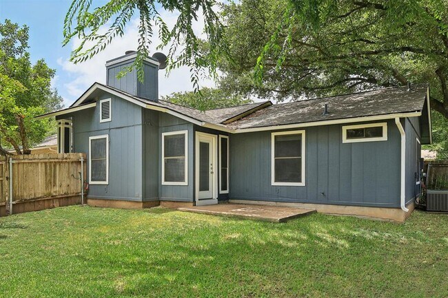 Building Photo - 12934 Modena Trail