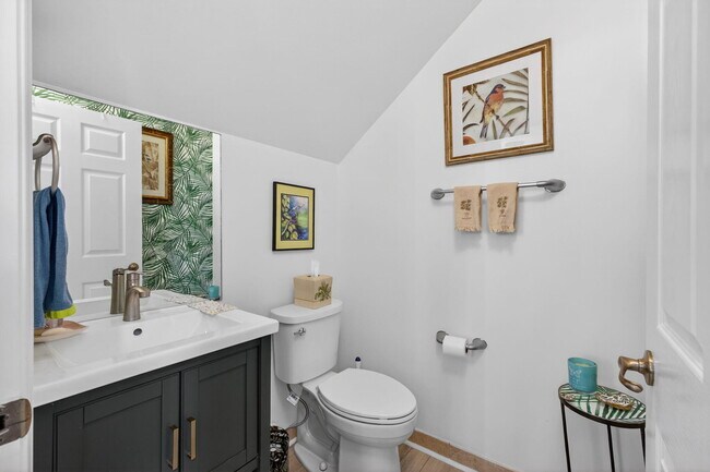 Building Photo - 4345 Parkside Dr