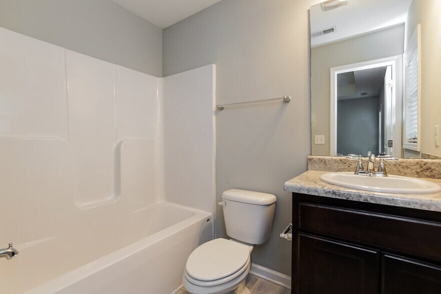 Building Photo - 98 Pumpkin Hill Ridge