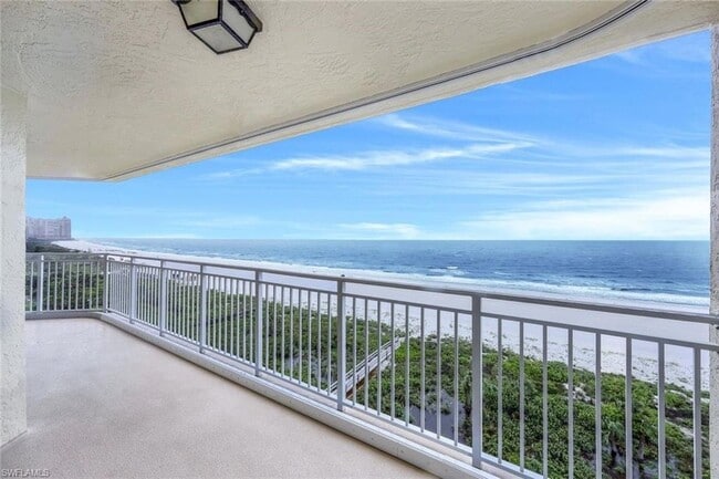 Building Photo - 520 S Collier Blvd