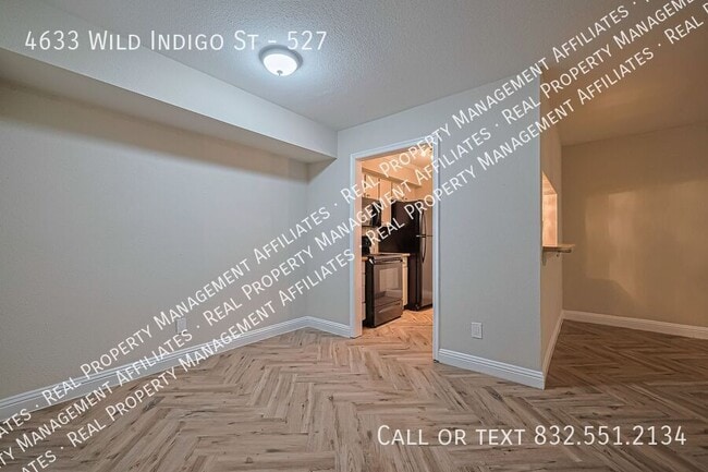 Building Photo - 4633 Wild Indigo St