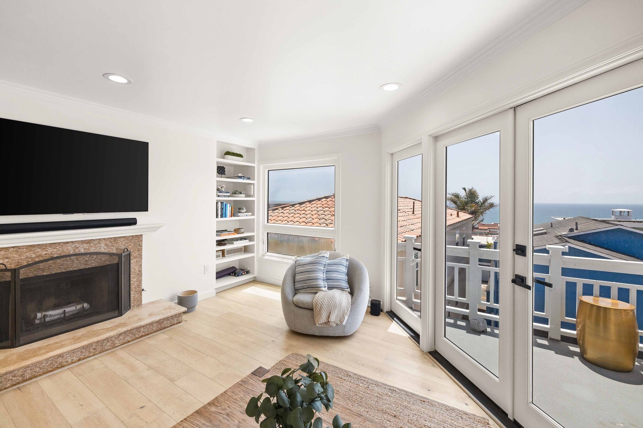 Building Photo - 309 20th Pl