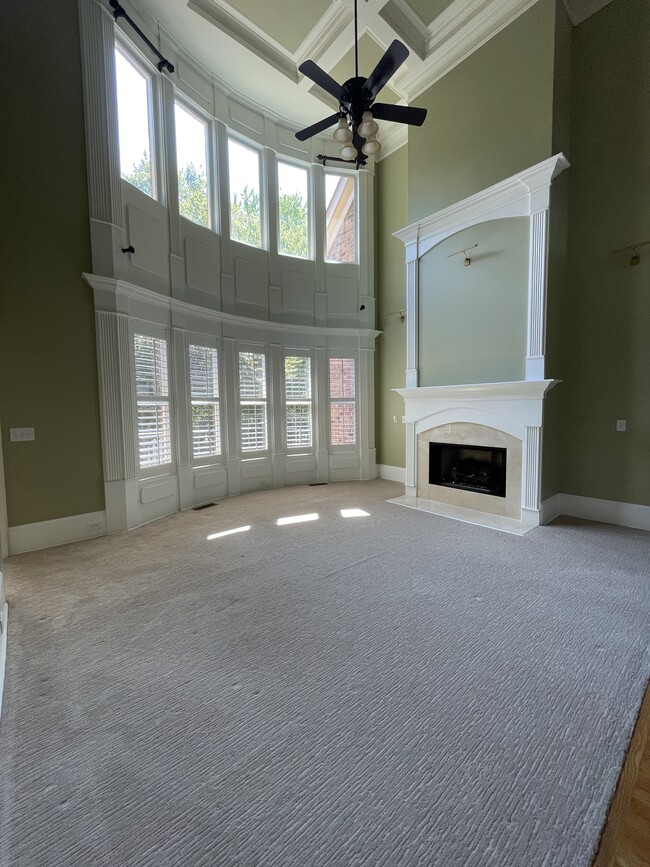 Building Photo - 5000 Wildeoak Trail