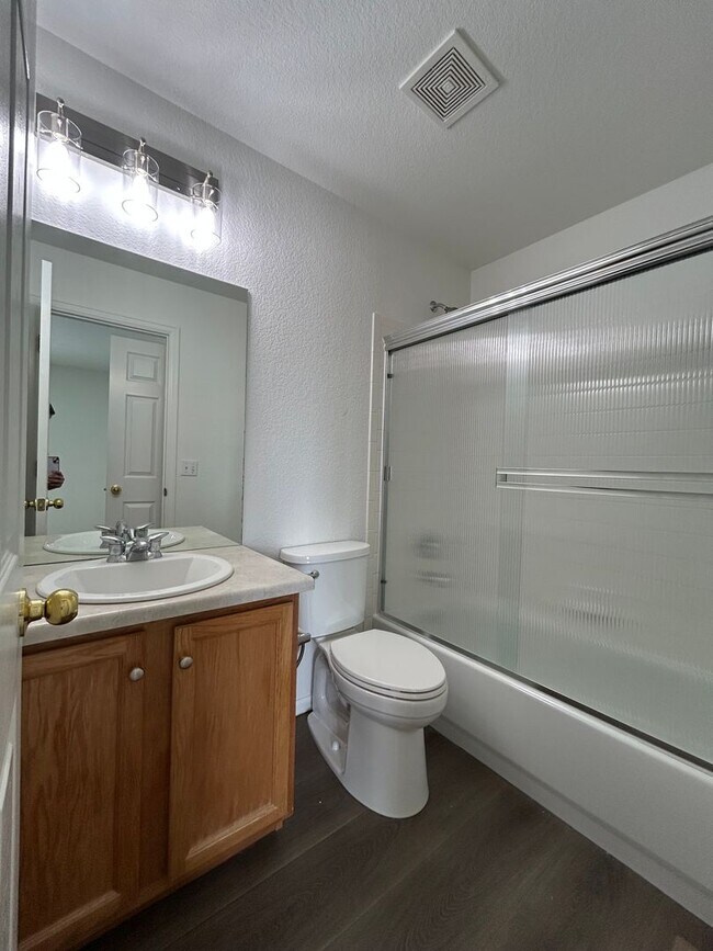 Building Photo - 4409 S Jebel Ln