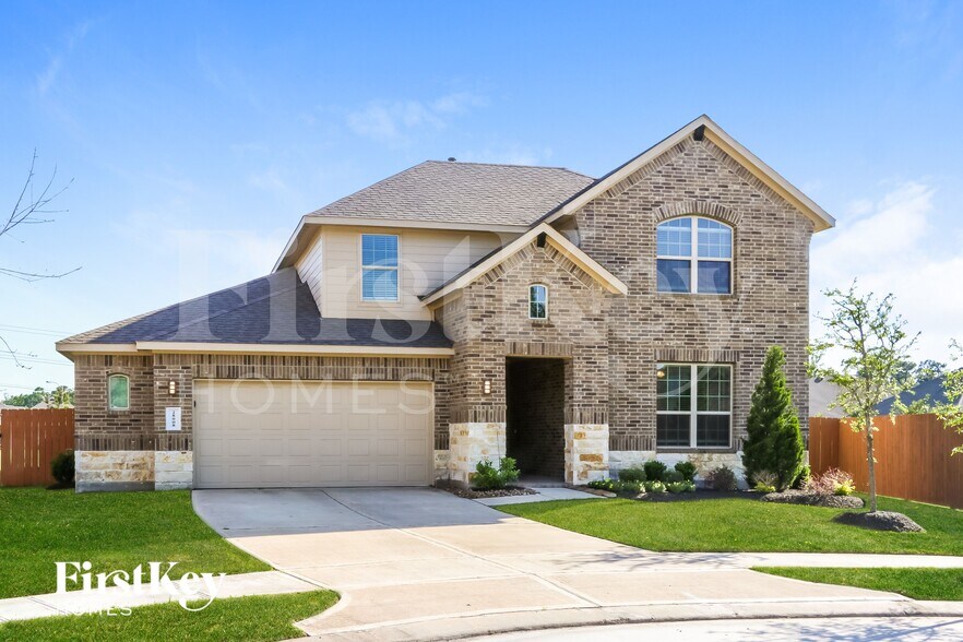 Building Photo - 28008 Langsdale Ct
