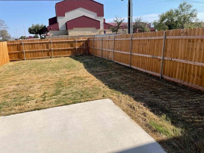 Building Photo - 107 Peruna Dr