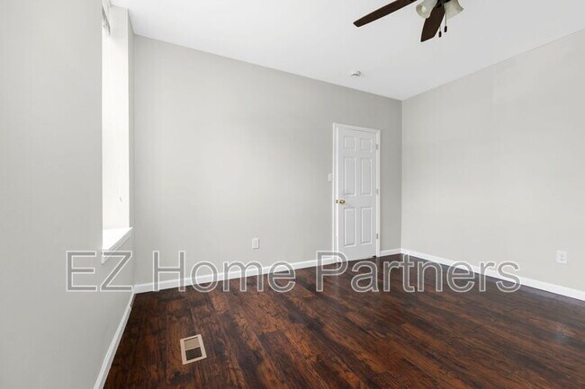 Building Photo - 3148 Nebraska Ave