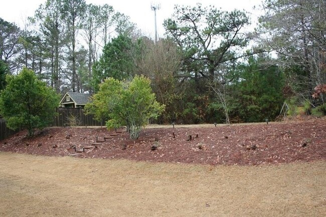 Building Photo - 212 Autumn Trail