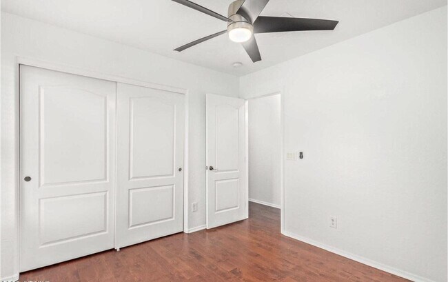 Building Photo - 17127 W Statler St