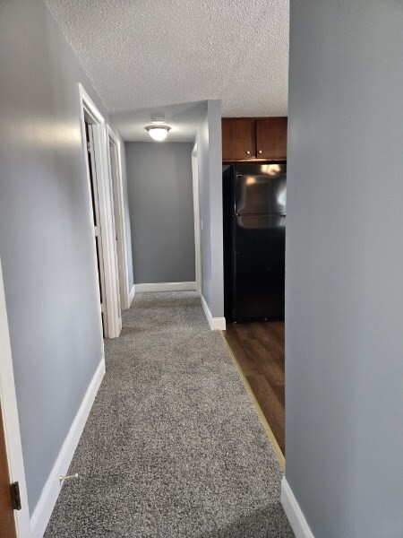 Building Photo - 19 Chapman Ave