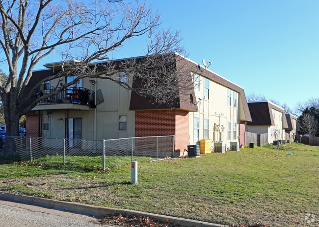 Building Photo - Berke Place
