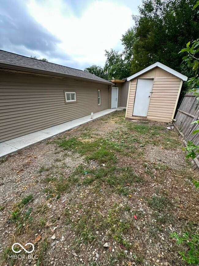 Building Photo - 1007 S Rybolt Ave