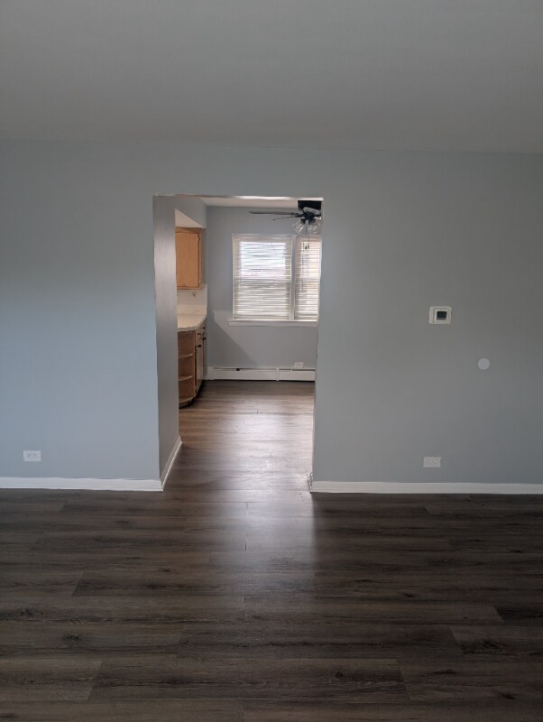 Building Photo - 3205 W 97th St