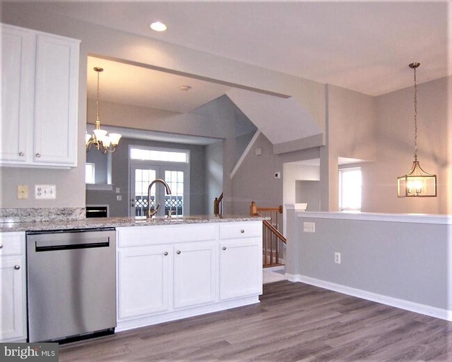 Building Photo - 12401 Benjamin Hill Ln
