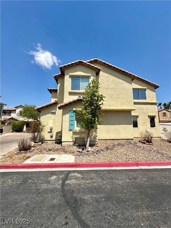 Building Photo - 9978 Erie Stream Way