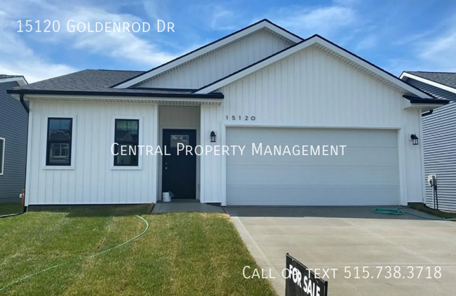 Primary Photo - 15120 Goldenrod Dr