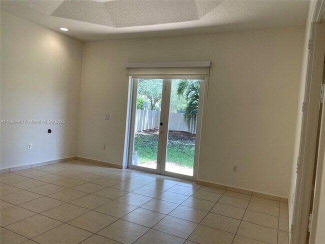 Building Photo - 7861 NW 159th Terrace