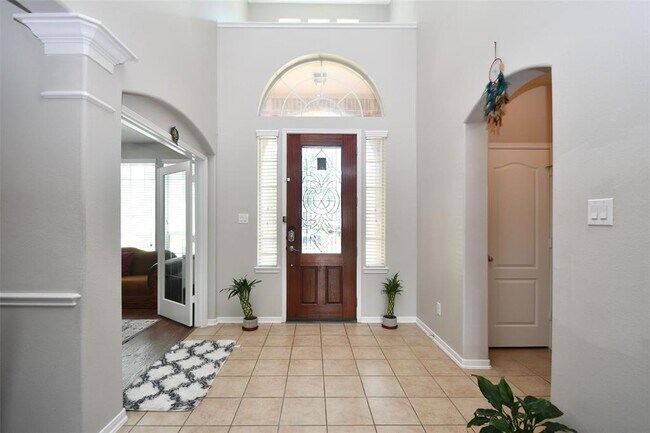 Building Photo - 6027 Opal Crest Ln