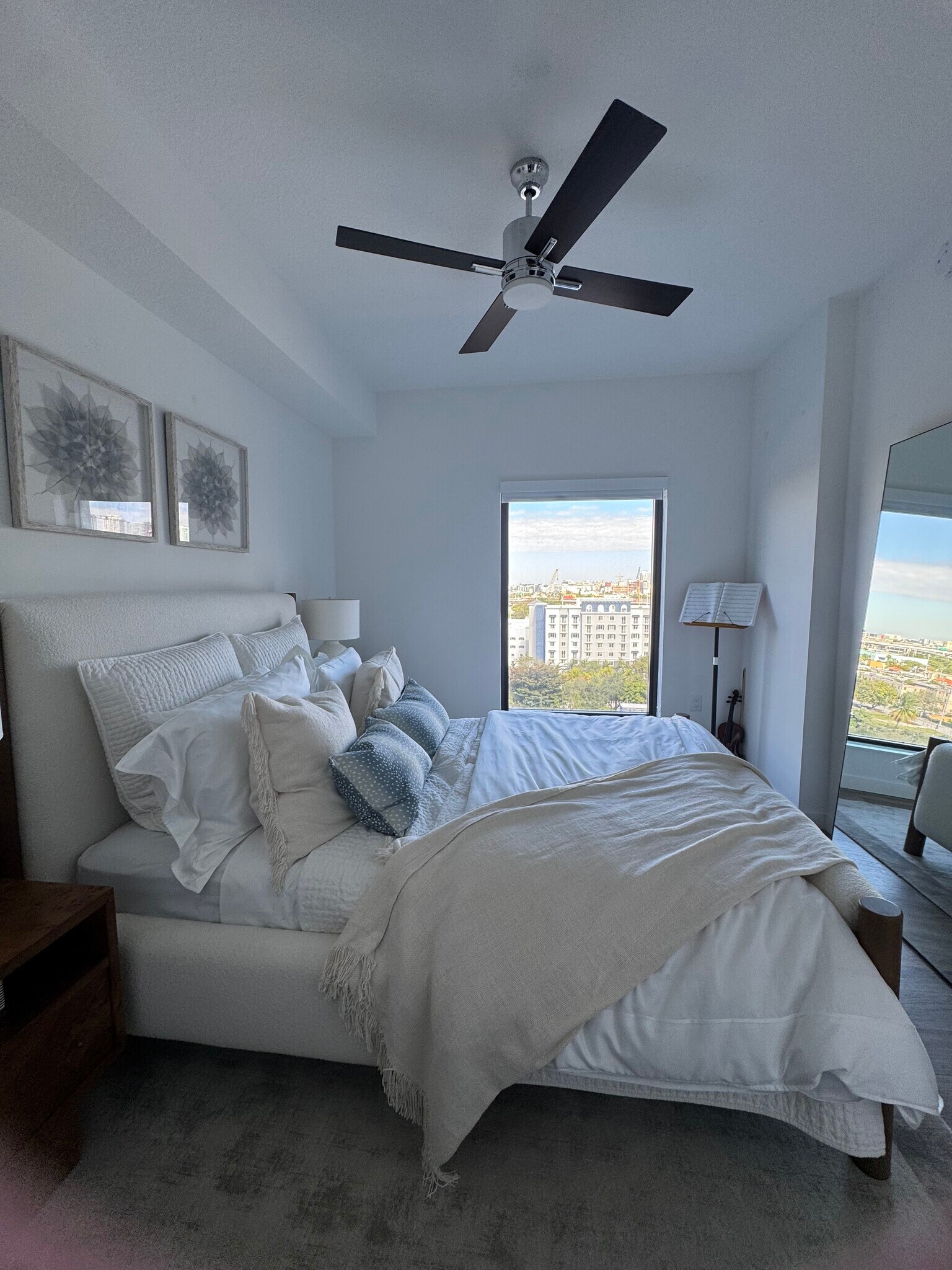 Building Photo - 676 NW 2nd St