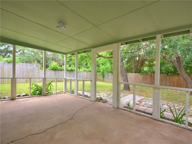Building Photo - 8406 Whittman Cove