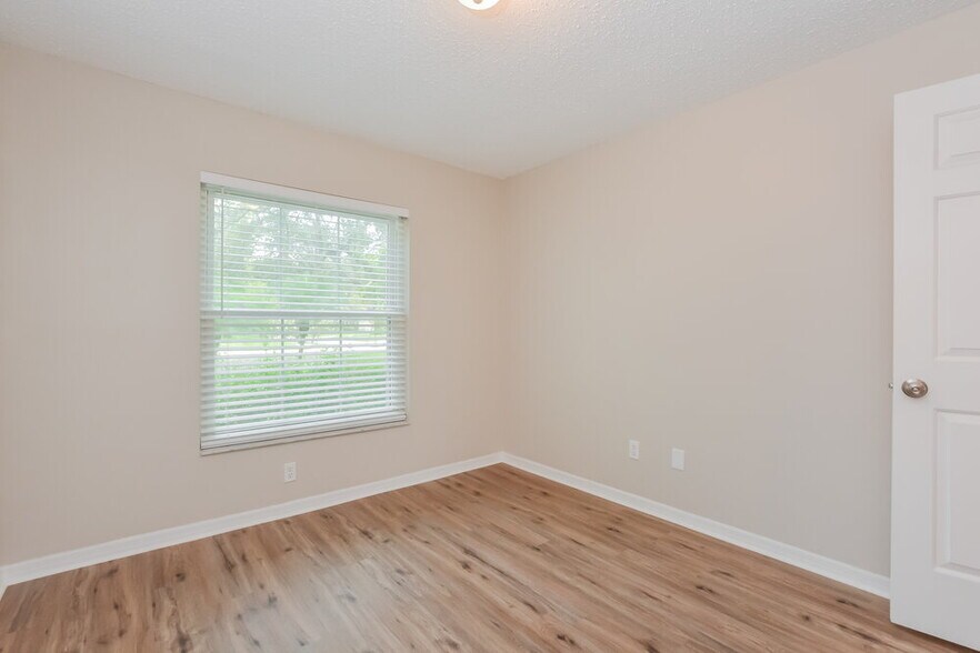 Building Photo - 2701 Bolton Bend