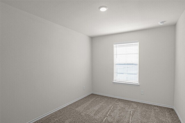 Building Photo - 3425 Marie Dr