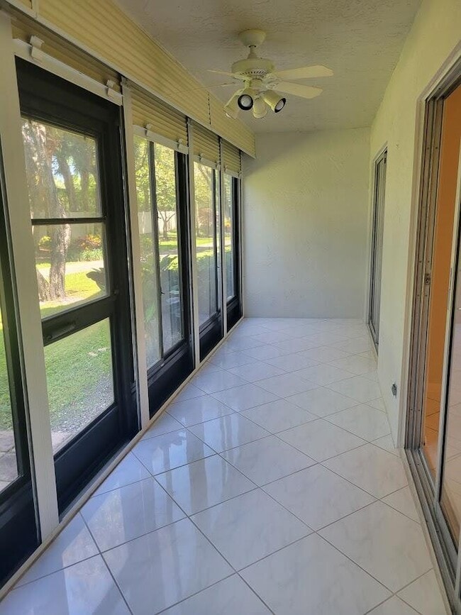 Building Photo - 7301 Amberly Ln