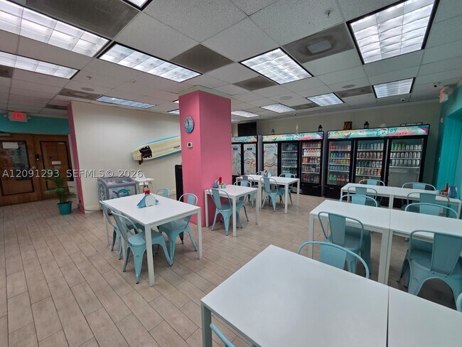 Building Photo - 3801 S Ocean Dr