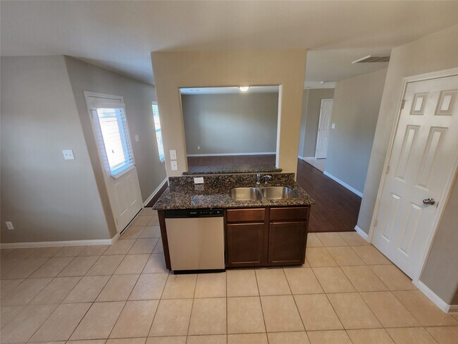 Building Photo - 24311 Sandhill Trails Ct