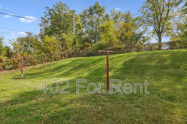 Building Photo - 3821 Saratoga St