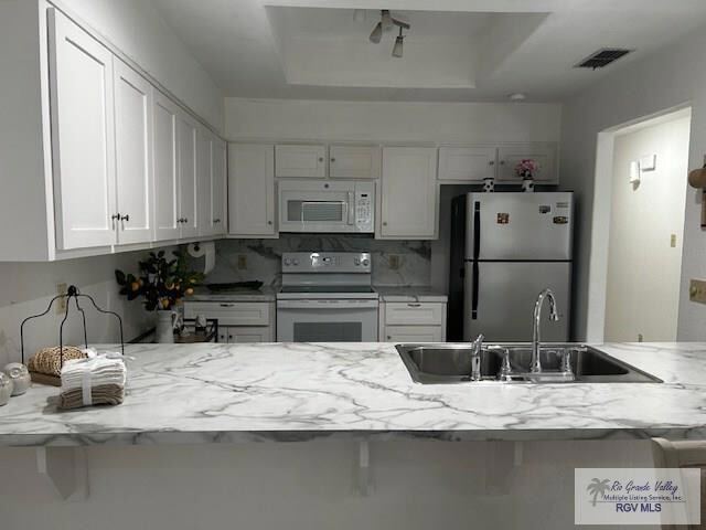 Building Photo - 77 Santa Isabel Blvd