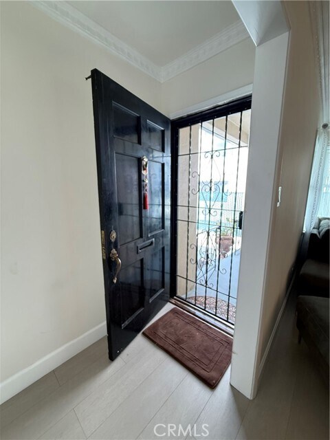 Building Photo - 1216 Cochran Ave