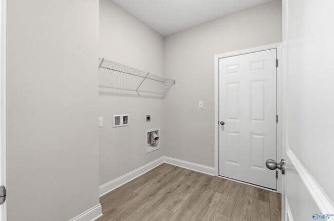 Building Photo - Jaguar Hills Rental